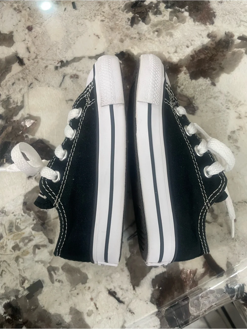 Converse Kids' Black White Chuck Taylor All Star Low Top Sneakers Toddler Size 6